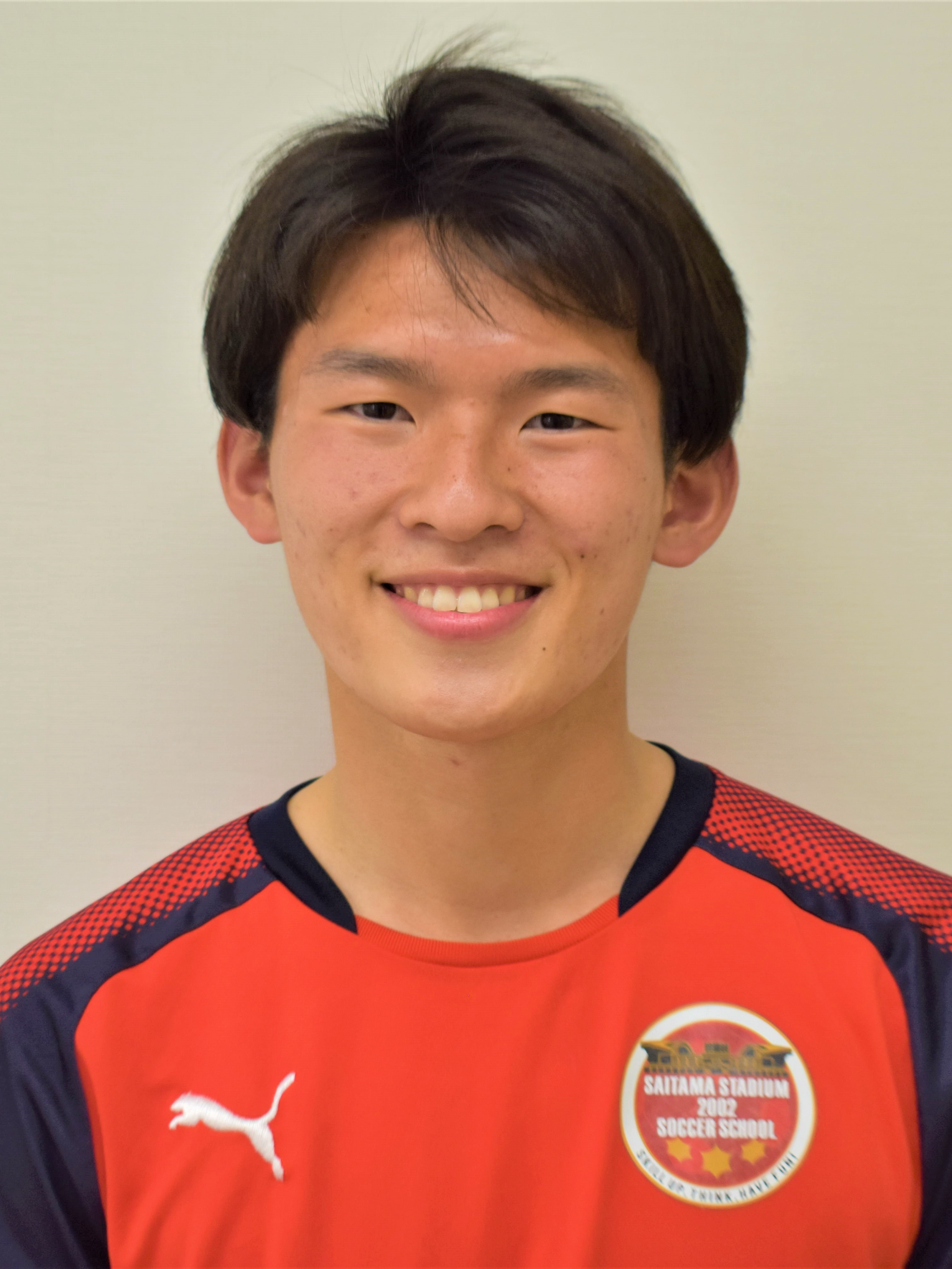 岸 航世